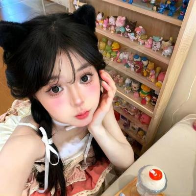 夜深沉,爱难吟